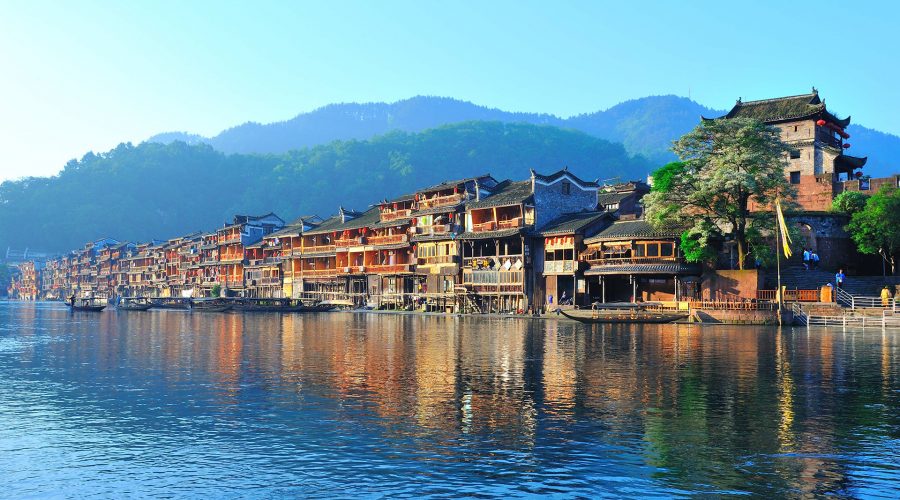 fenghuang-ancient-town-travel-tour