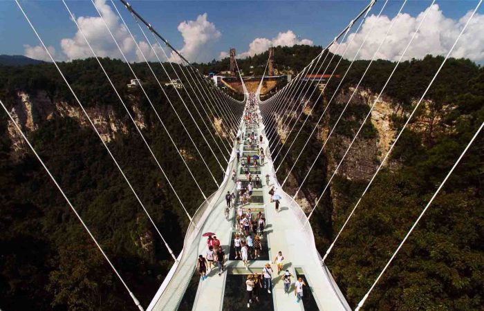 glass-bridge-zhangjiajie