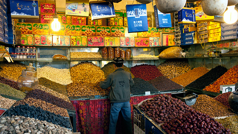 grand-bazaar-in-kashgar