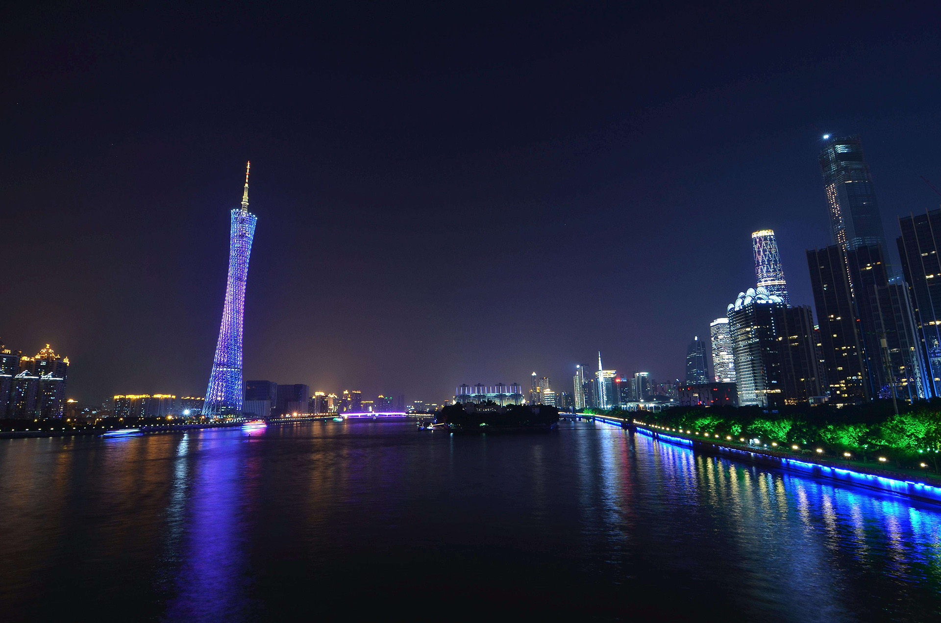 Guangzhou Tower Guangzhou Attractions China Top Trip guangzhou-tower-guangzhou-attractions-china-top-trip